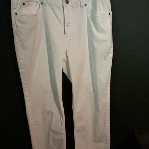 Croft and barrow women’s size 12 stretch average. Natural fit. - Picture 9 of 9